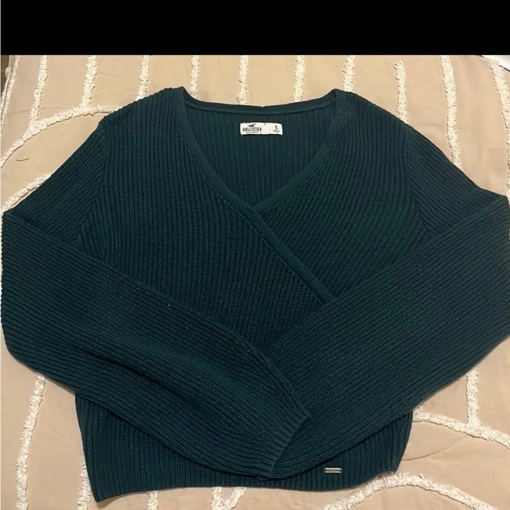 Hollister V-Neck Sweater - Dark Green